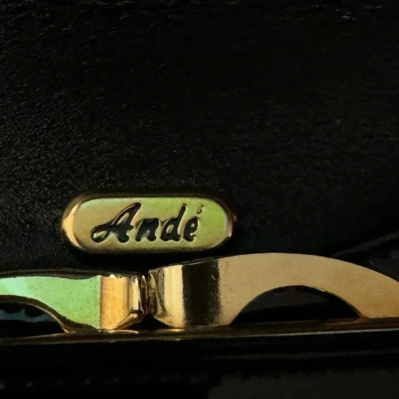 Vintage Ande' Mid Century Black patent leather Quilted Purse W shoulder strap - Picture 10 of 12